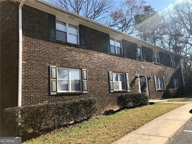Building Photo - 373 Stone Mountain St