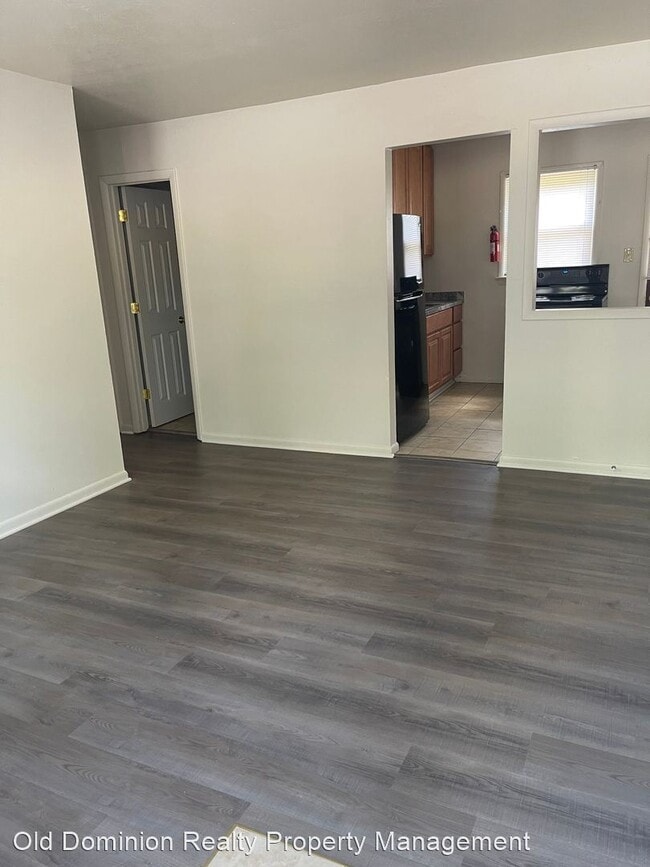 Building Photo - 2 br, 1 bath House - 38 Washington Street ...