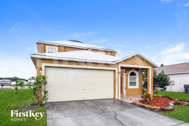 Foto del edificio - 3808 McKinley Dr