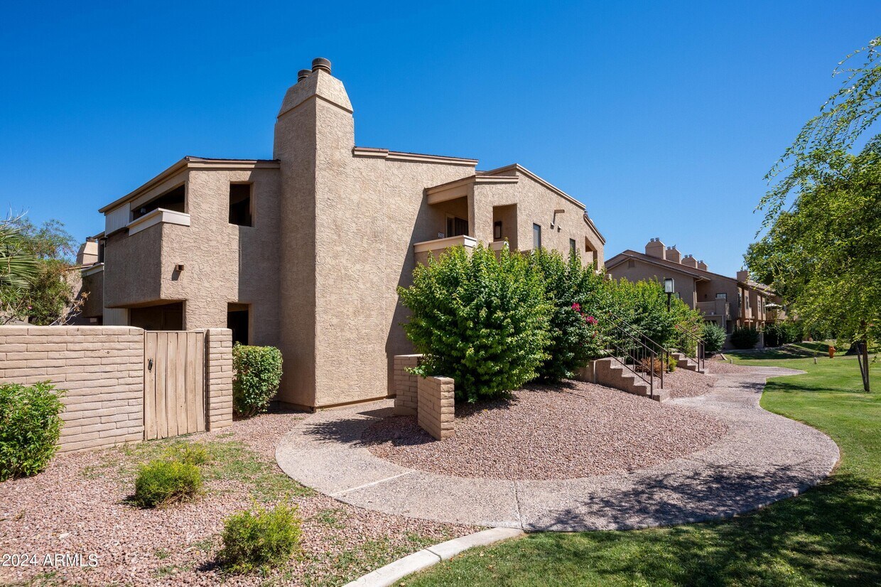 Foto principal - 7950 E Starlight Way