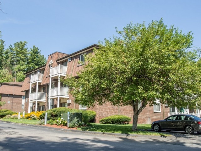 Building Photo - Pheasant Run Apartments