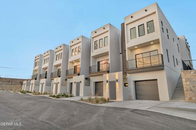 Foto del edificio - 1519 Golden Hill Terrace