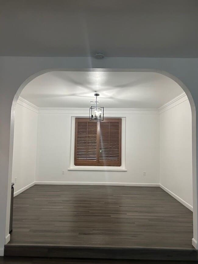 Building Photo - 9400 Hemingway Pl