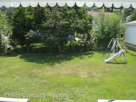 Building Photo - 9576 Pagewood Ave