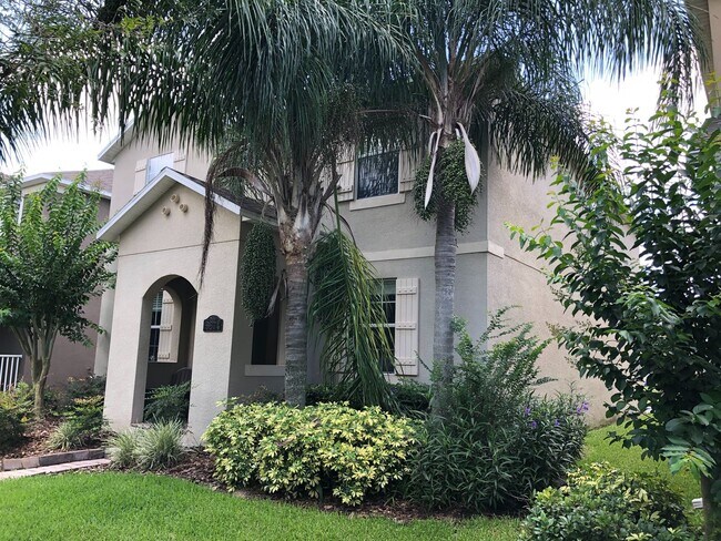 Building Photo - 5 BED / 3 BATH 2 STORY HOUSE ON INDEPENDEN...