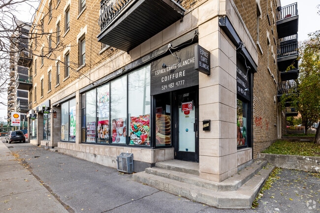 Building Photo - 5251-5265 Rue Sherbrooke O