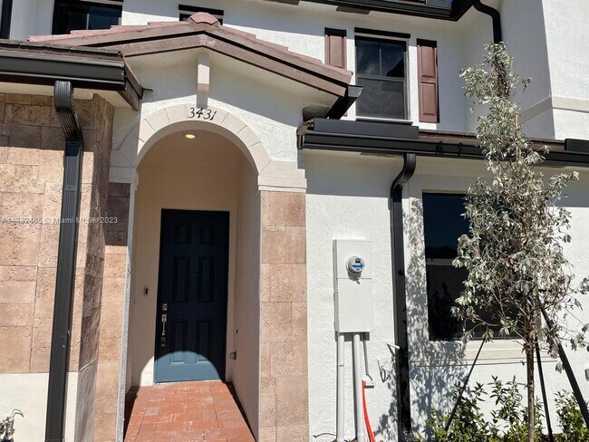 Building Photo - 3431 W 112th Ter