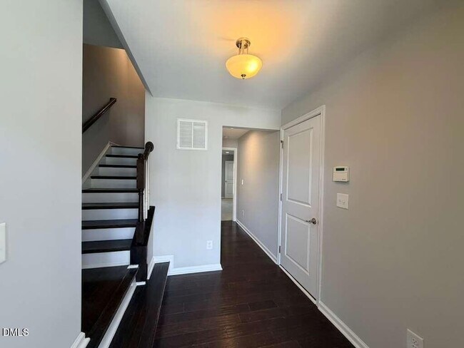 Foto del edificio - 112 Brier Summit Pl