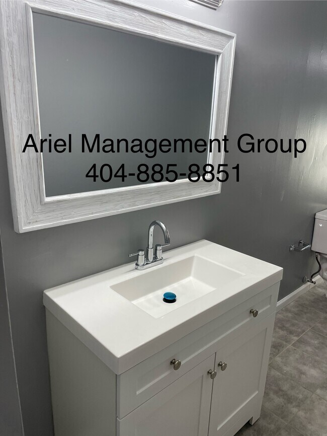 Foto del edificio - 2664 Evans Mill Dr