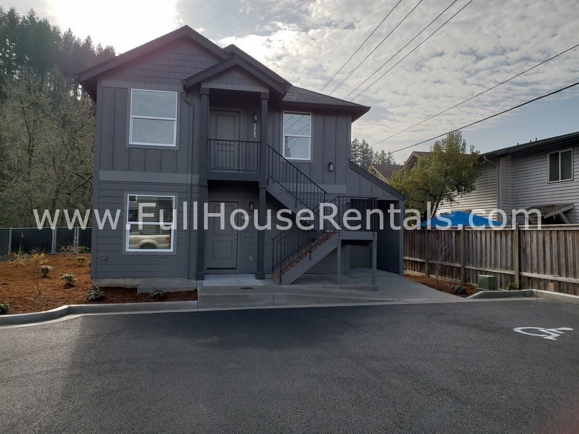 Primary Photo - 5863 Aster St