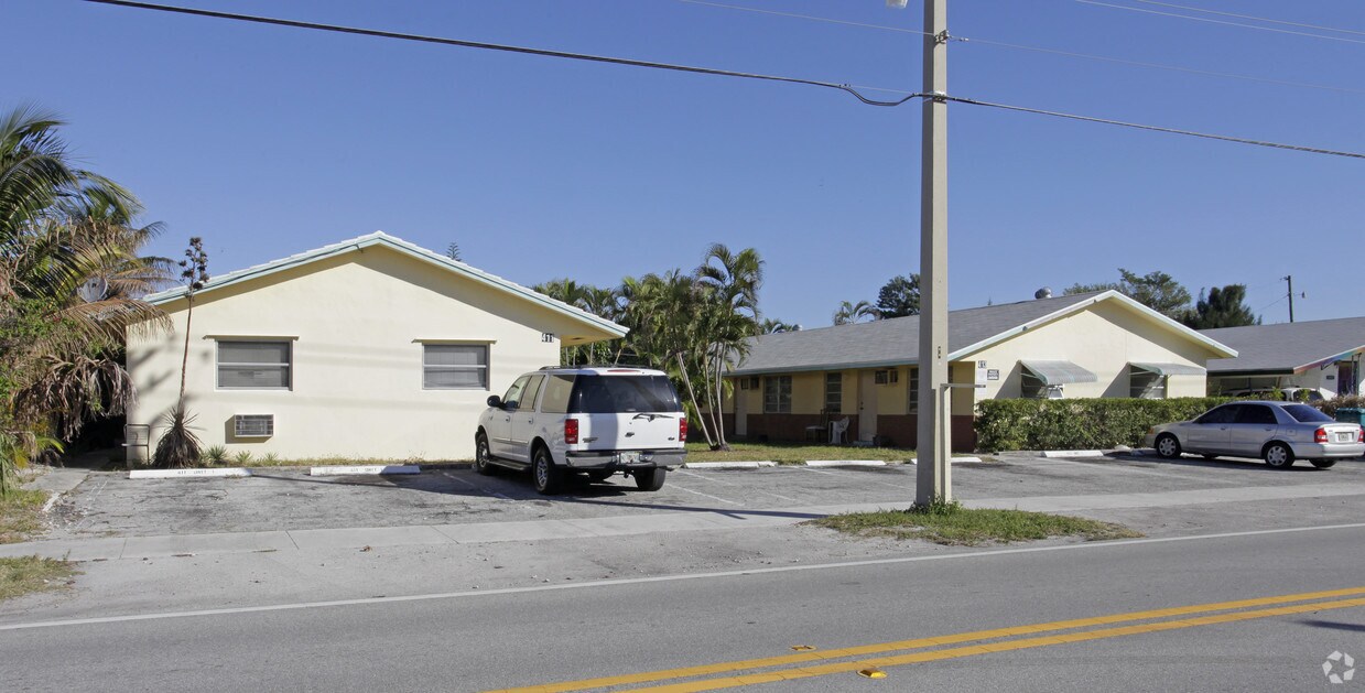 Foto del edificio - 411-413 SE 23rd Ave