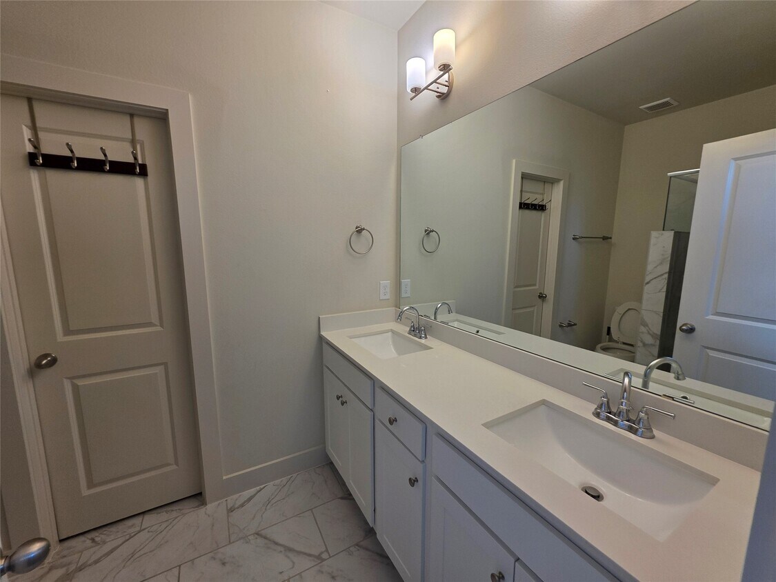 Foto principal - 3712 Link Valley Dr.