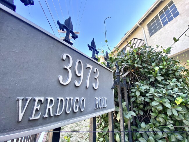 Building Photo - 3973 Verdugo Rd