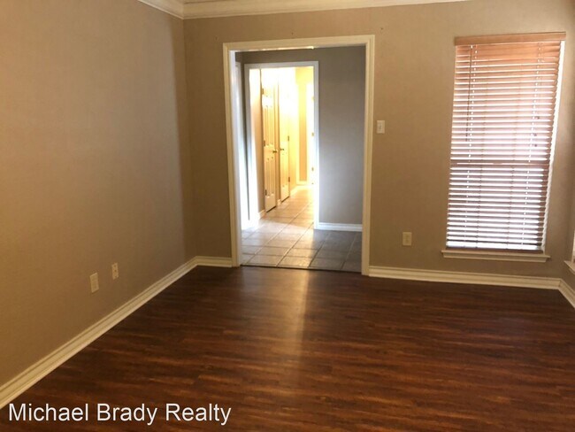 Foto del edificio - 3 br, 2 bath House - 2128 Steeplewood Drive