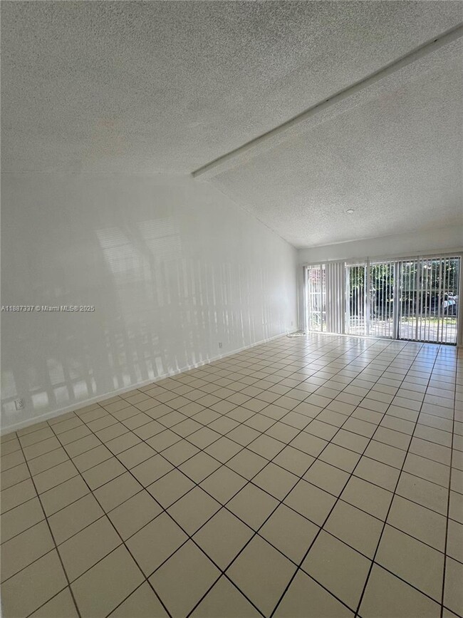 Building Photo - 7025 W Sunrise Blvd