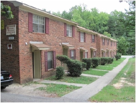 Building Photo - Georgetown Manor