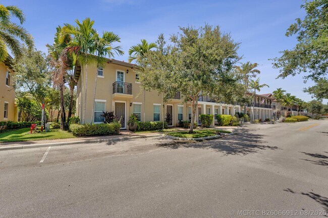 Building Photo - 1326 SW 147th Ter