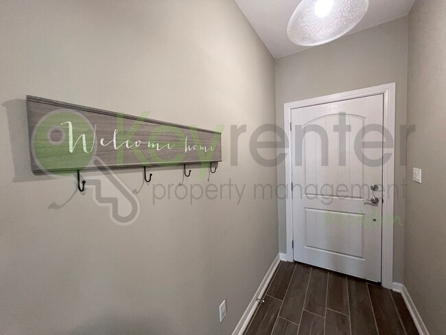 Foto del edificio - Beautiful Brand New  4bed/3 bath House in ...