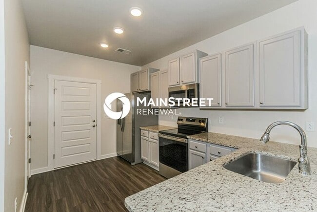 Building Photo - 3 Bedroom Pet-Friendly Home in McCalla, AL with Main Street Renewal
