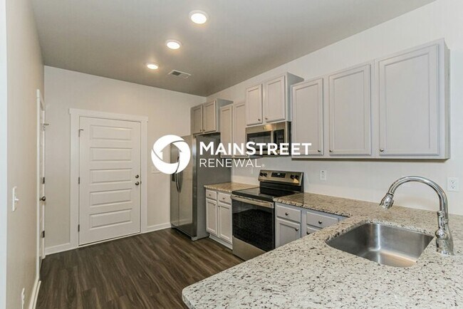Foto del edificio - 3 Bedroom Pet-Friendly Home in McCalla, AL with Main Street Renewal