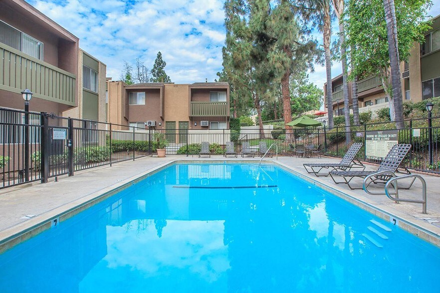 Tamarack Woods Apartment Homes Rentals Brea, CA