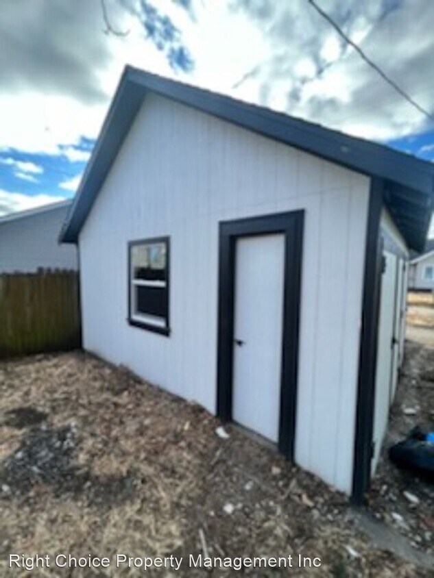 4 br, 2 bath House 6202 Carnegie St. House Rental in Saint Joseph