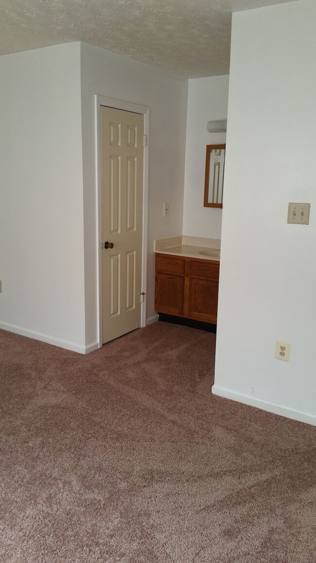 3014 Brinkley Station Dr, Temple Hills, MD 20748 House Rental in