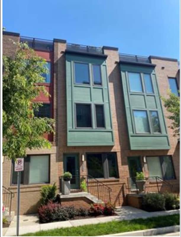 Building Photo - 4520 Kennedy St