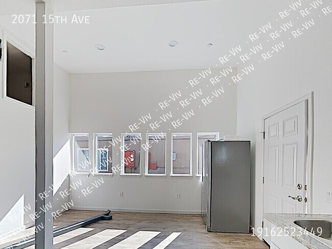Foto del edificio - 2071 15th Ave