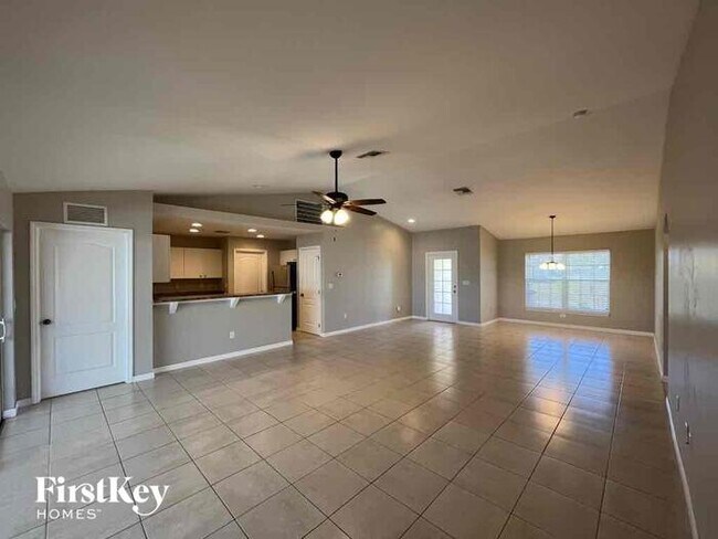 Foto del edificio - 1805 NW 16th Pl
