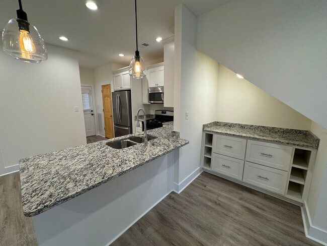 Building Photo - 3BR/3.5BA For Rent