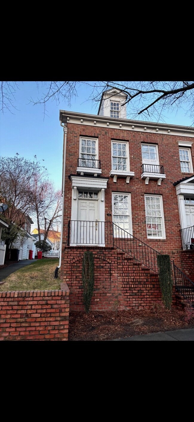 Building Photo - 458 Davidson Gateway Dr