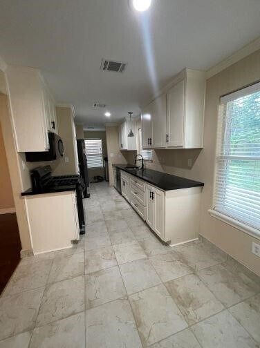 Foto del edificio - 3519 Rosedale St