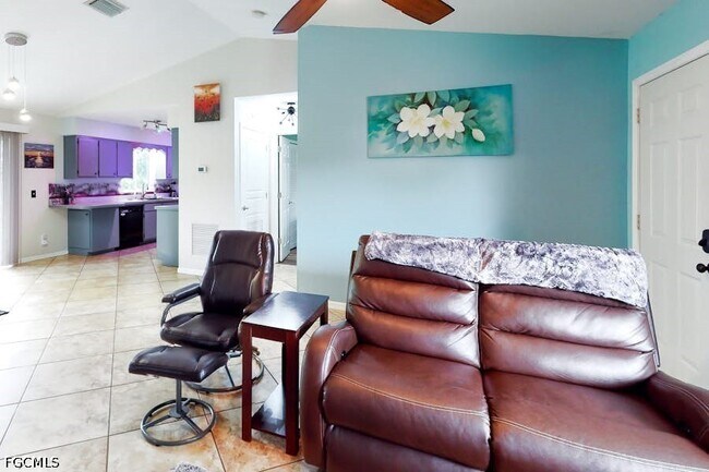 Foto del edificio - 18401 Huckleberry Rd