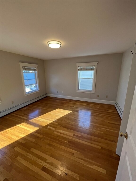 Building Photo - 117 Columbia St