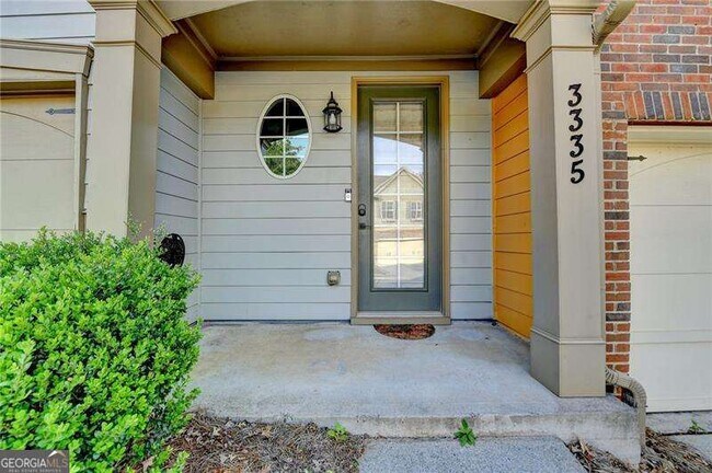 Building Photo - 3335 Castleberry Village Cir