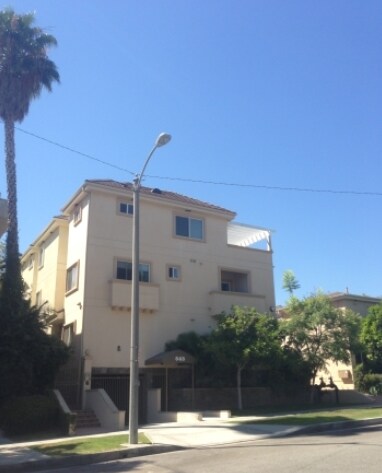 Primary Photo - 545 E Angeleno Ave