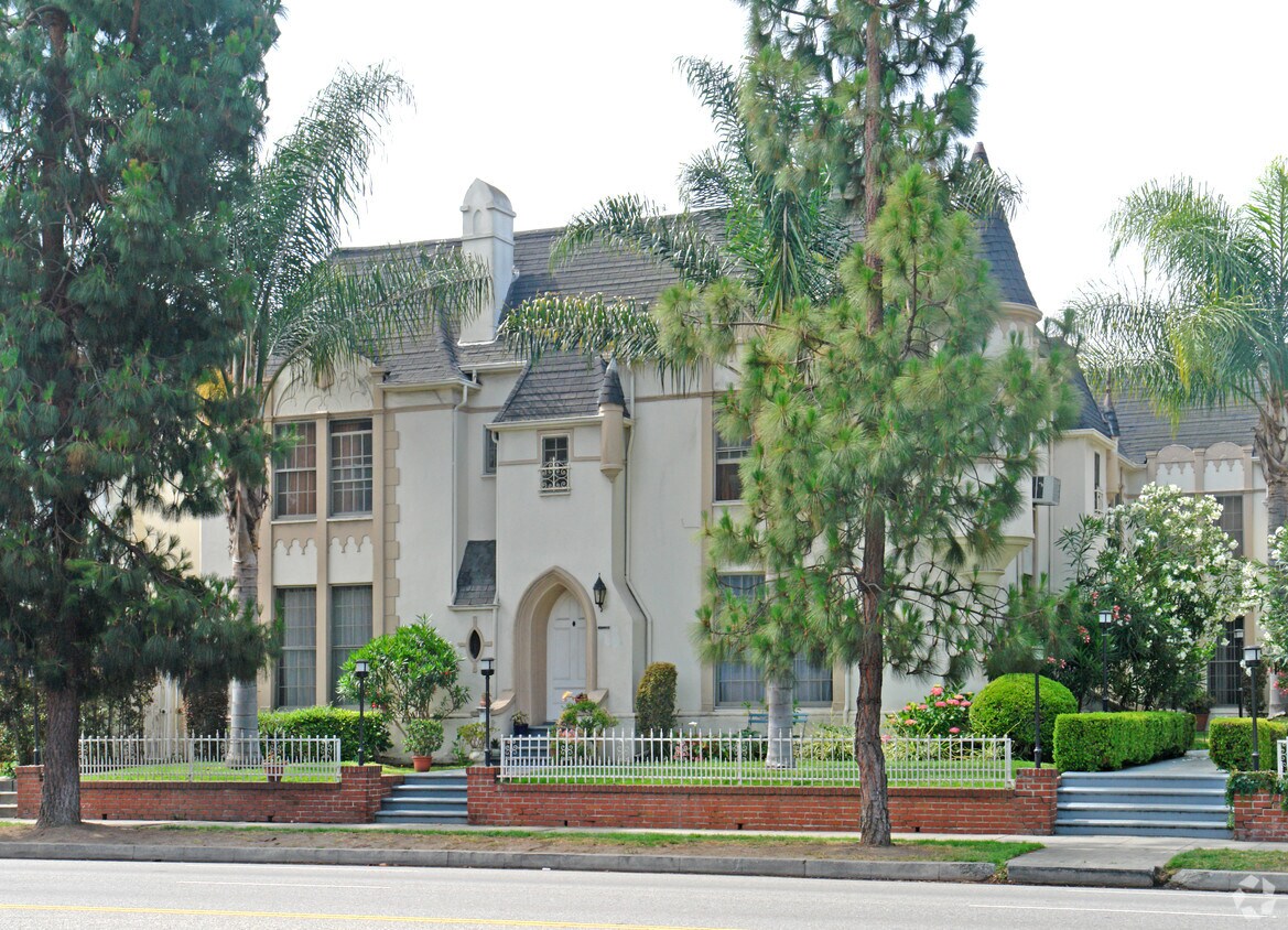 Foto del edificio - Olympic Castle
