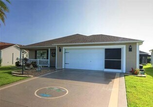 Building Photo - 2393 Carriage Hill Way