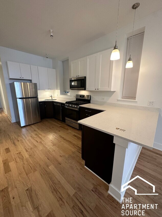 Foto principal - 1823 W 17th St