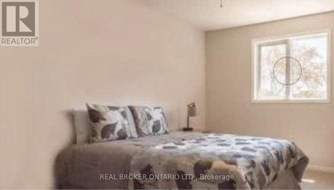 Building Photo - 7 Pae Dr