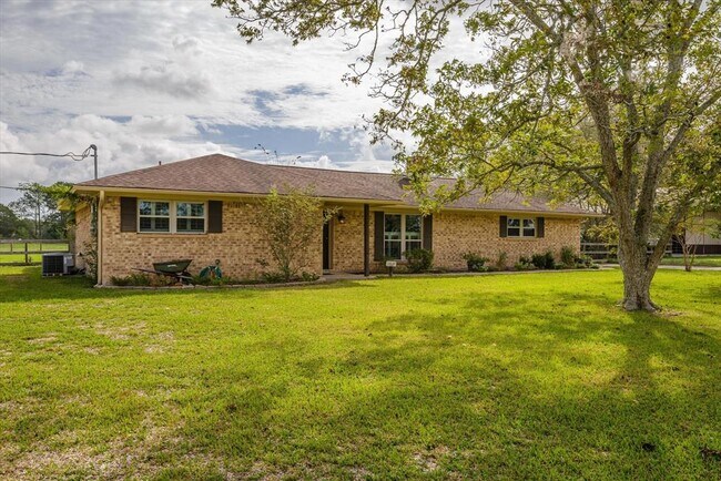 Building Photo - 5601 Avenue P