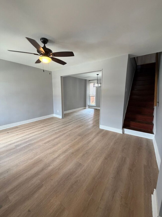 Foto del edificio - 152 Fern St