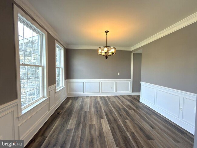 Foto del edificio - 8 Ramsdell Ct