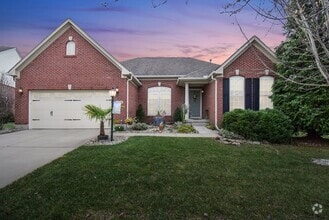 Building Photo - 1312 Oakhurst Ct