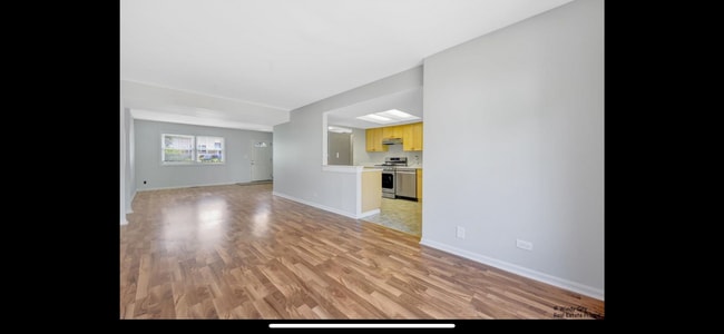 Foto del edificio - 936 Cardiff Ct
