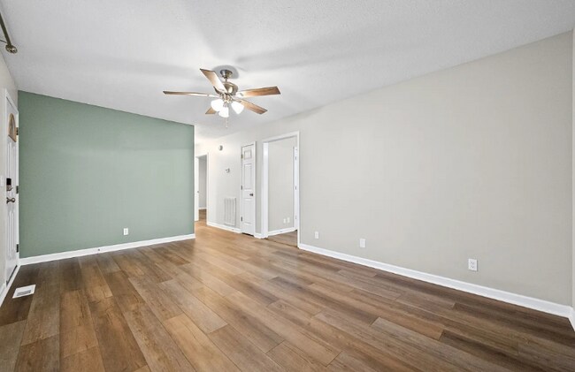 Foto del edificio - 1846 Cunningham Ridge