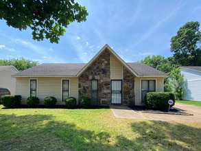 Building Photo - 6363 Raible Dr