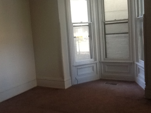 Building Photo - 306 E Lincoln Ave