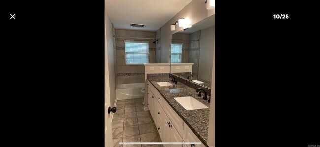 Building Photo - 14 Evergreen Ct